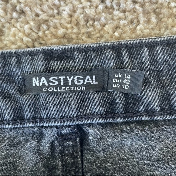 Nasty Gal Baggy Denim Shorts Women’s 10 Black Stonewashed High Waisted Cotton - Picture 2 of 12
